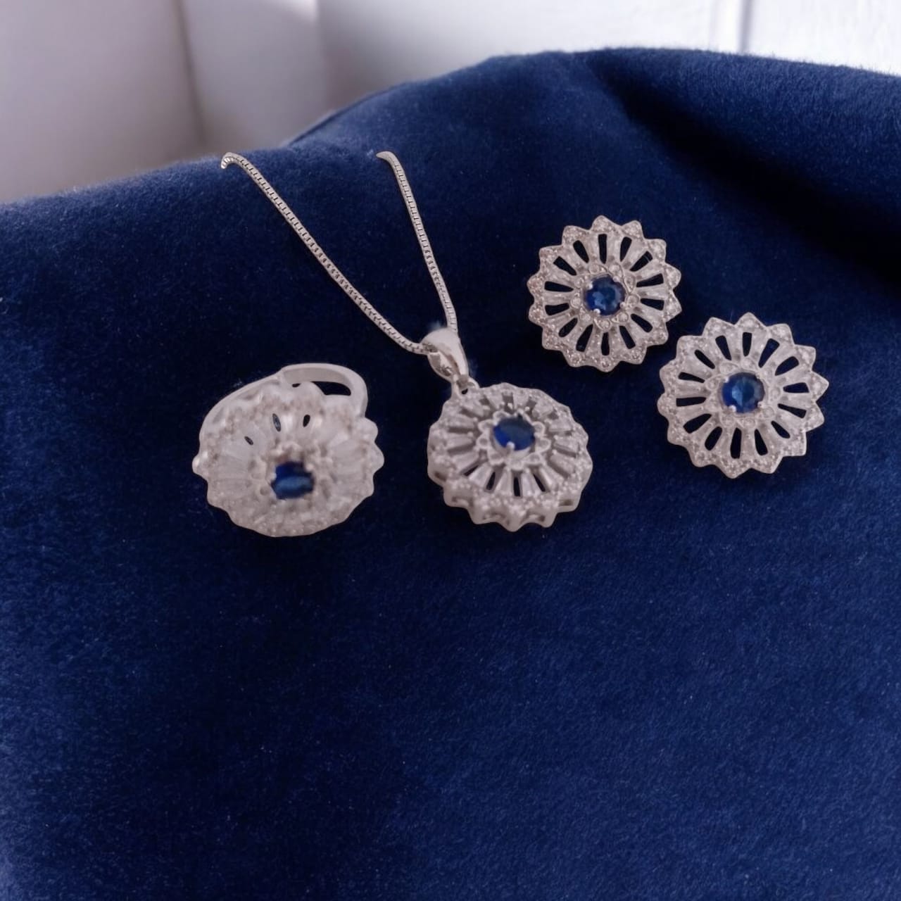 Combo Locket Set