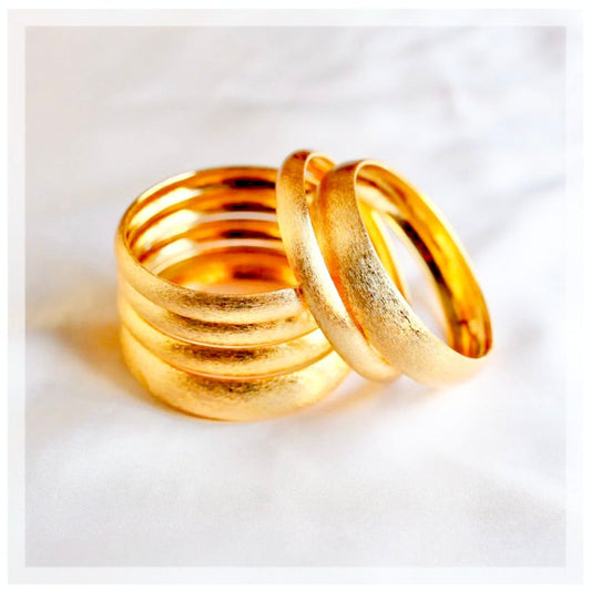 Gold-Plated Matt Bangles (6 Pcs)